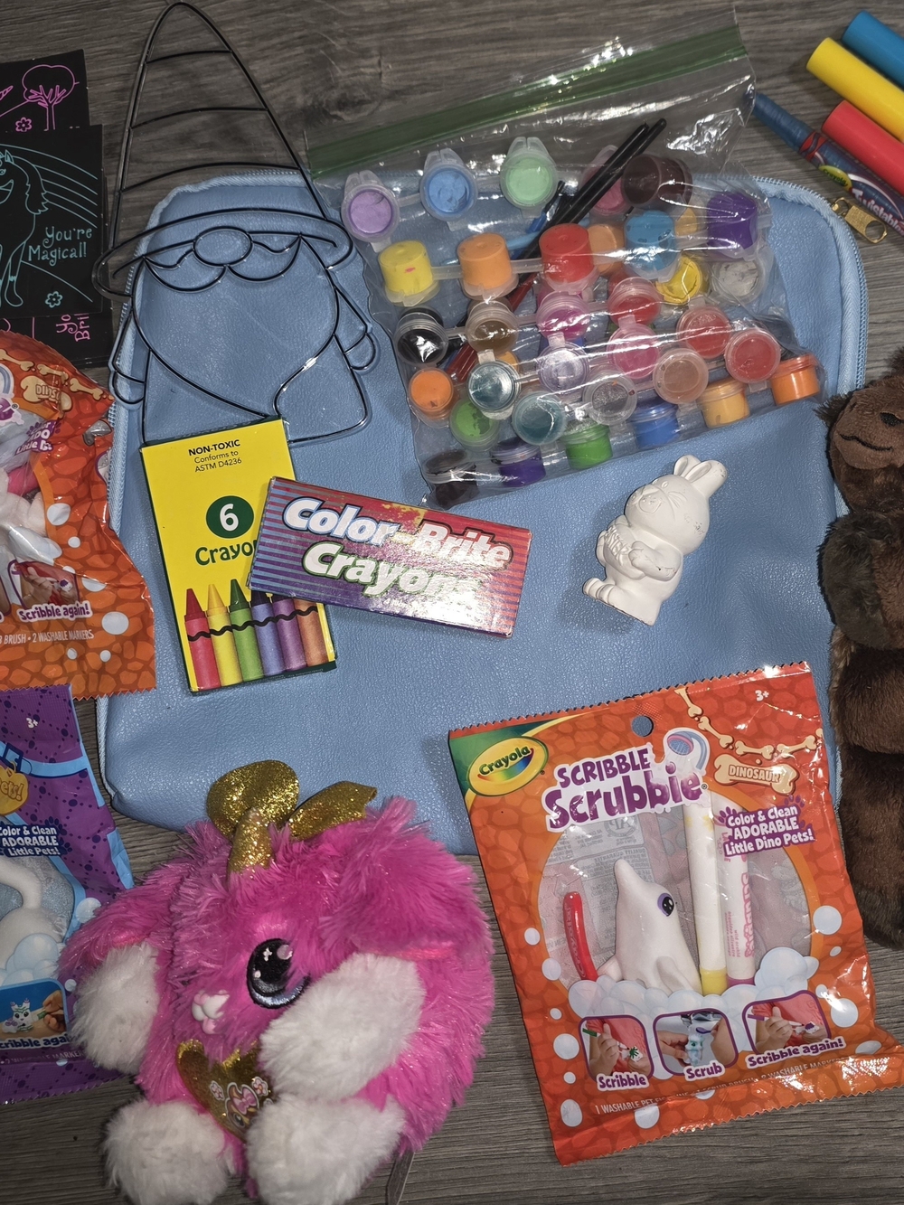 Arts & Crafts. Big bundle. Various items. New & like new!